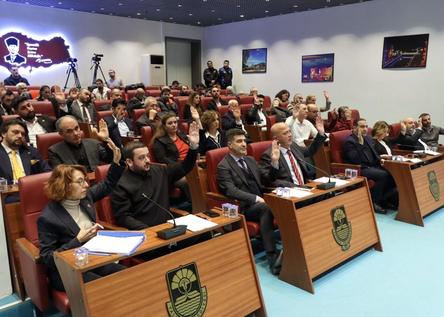 Yalova Belediye Meclisi’nden Anlamlı Karar: Şehit Polislerin İsimleri Cadde ve Sokaklarda Yaşatılacak