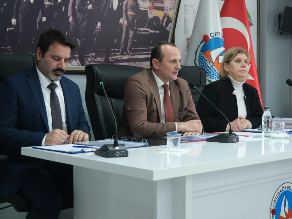 ÇİFTLİKKÖY’DE 2026’NIN İLK MECLİS OTURUMU YAPILDI