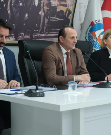 ÇİFTLİKKÖY’DE 2026’NIN İLK MECLİS OTURUMU YAPILDI