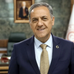 Yalova’nın Yeni Valisi Dr. Ahmet Hamdi Usta’dan İlk Açıklama: “Güvenleri İçin Şükranlarımı Sunuyorum”