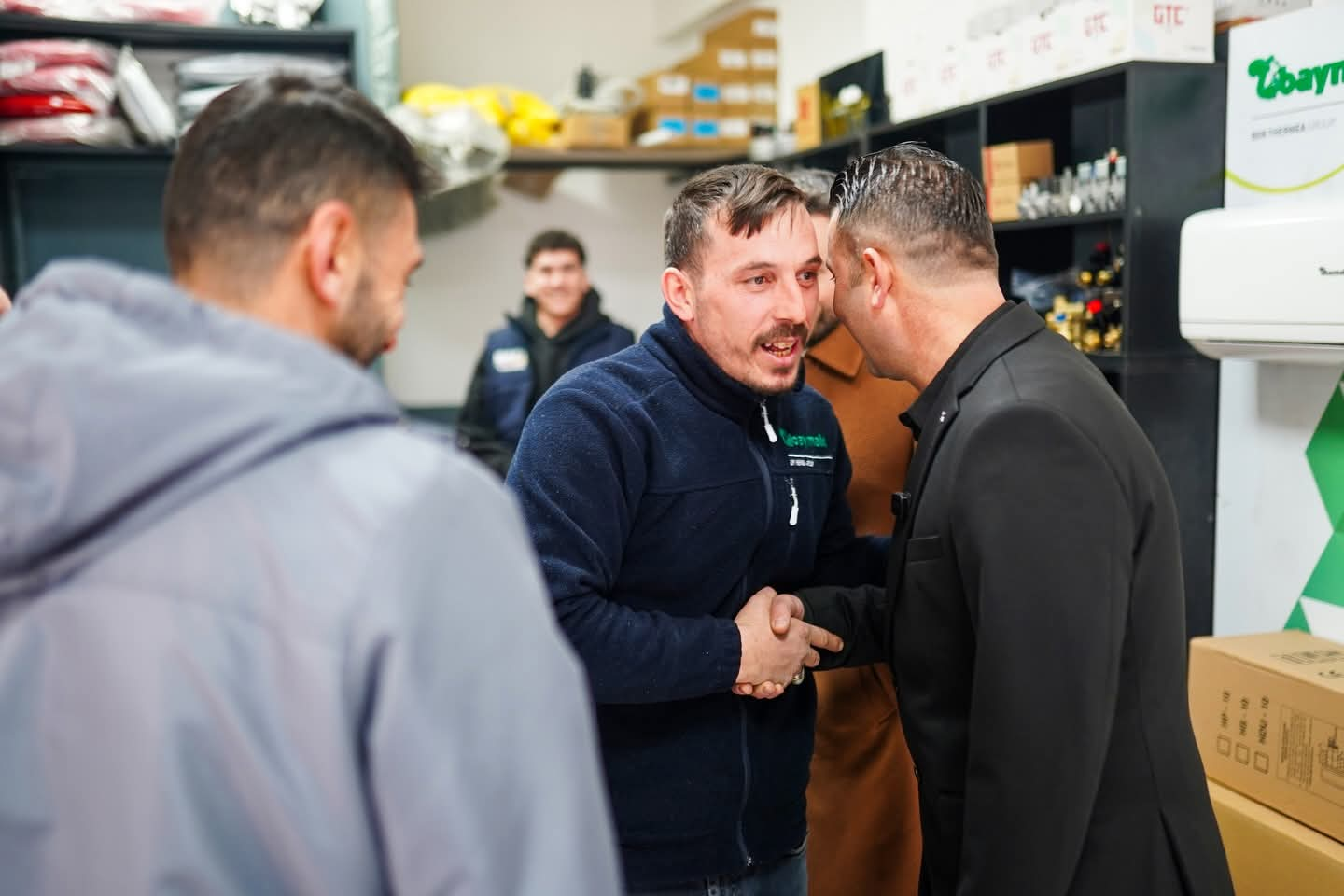 Aydın Kacir: “Durmak Yok, Esnafımız İçin Sahadayız”