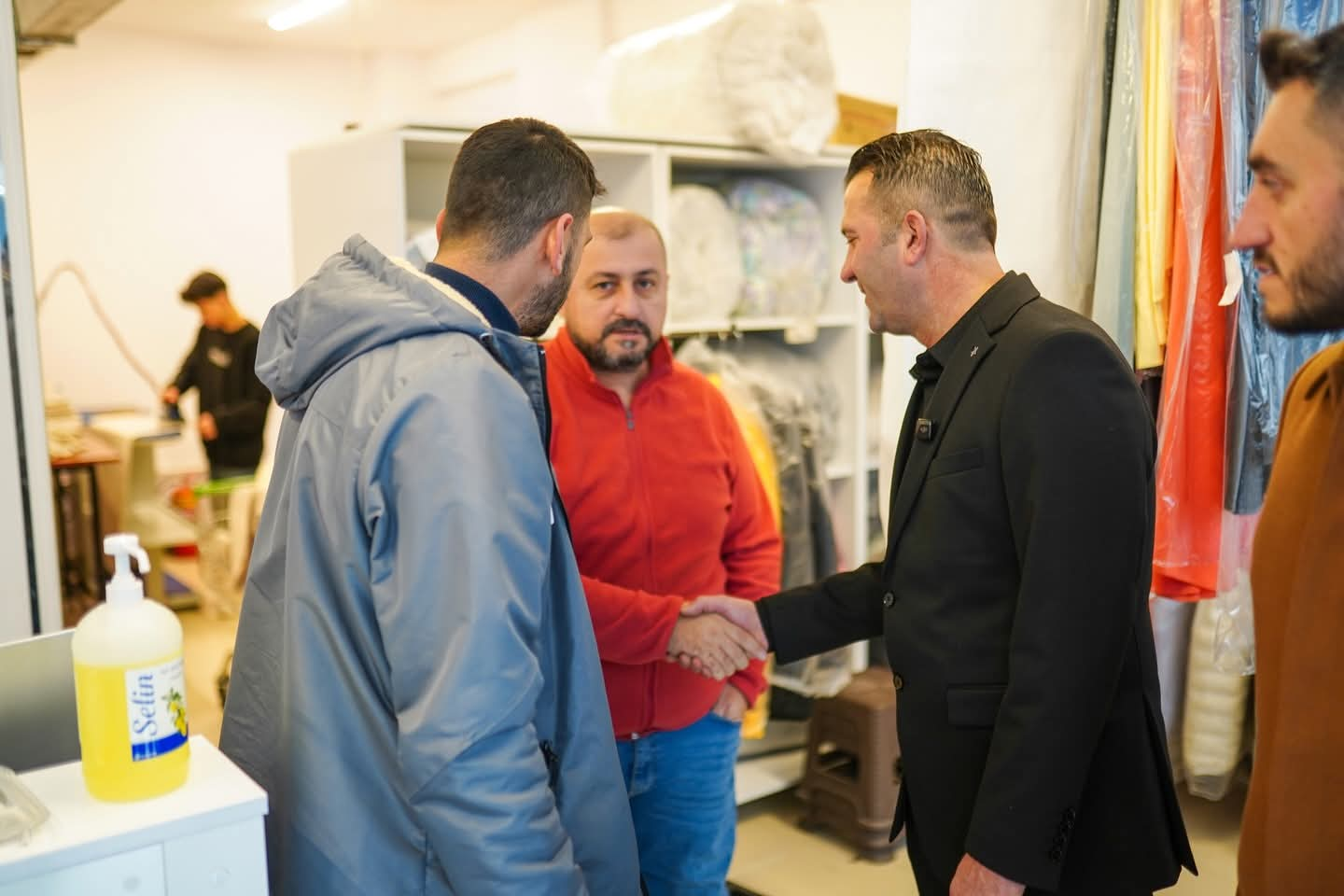 Aydın Kacir: “Durmak Yok, Esnafımız İçin Sahadayız”