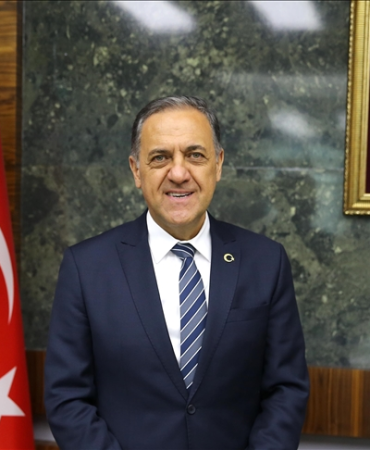 Mahfuz Demir’den Yalova Halkına Açık Mektup: “Ahmet Hamdi Usta, Hatırlanan Bir Devlet Adamıdır”