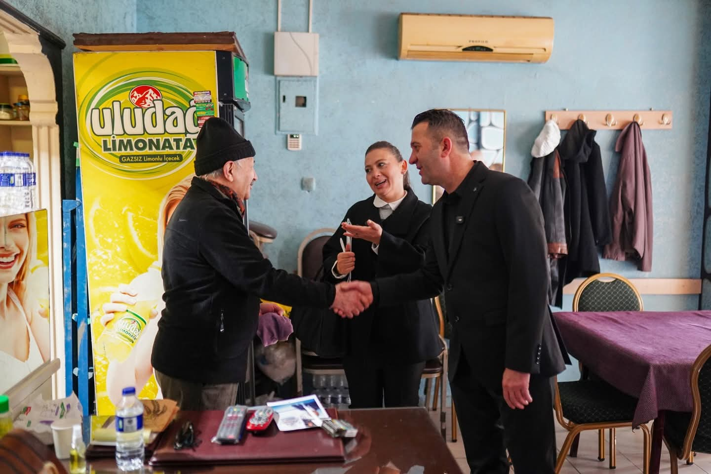 AYDIN KACİR: “ARTIK ESNAFIMIZ YALNIZ DEĞİL” 4 AYDIN KACİR: “ARTIK ESNAFIMIZ YALNIZ DEĞİL”