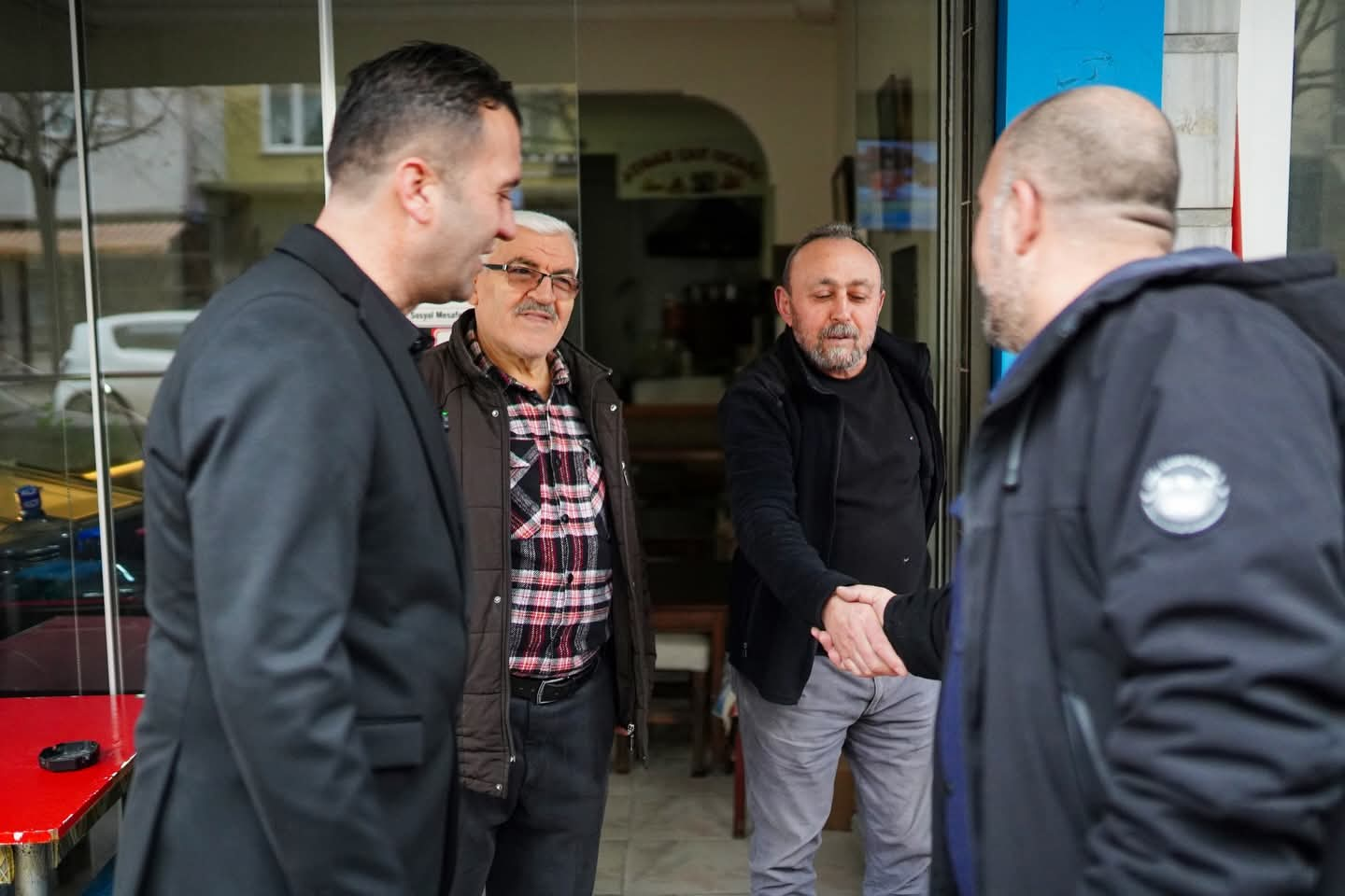 AYDIN KACİR: “ARTIK ESNAFIMIZ YALNIZ DEĞİL” 7 AYDIN KACİR: “ARTIK ESNAFIMIZ YALNIZ DEĞİL”