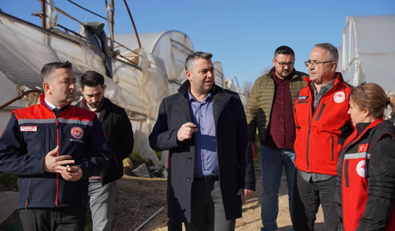 Şiddetli Rüzgâr Tarımı Vurdu: Kadıköy’de Hasar Tespit Çalışmaları Sürüyor