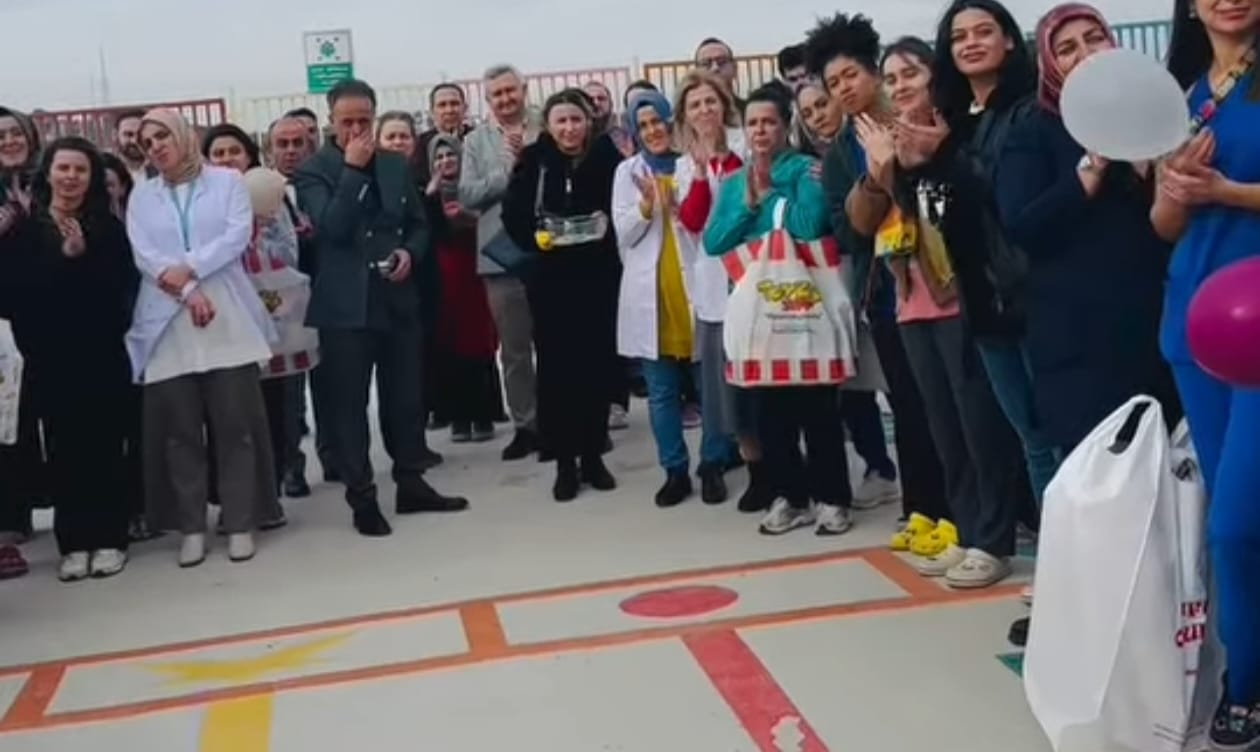 Yalova Eğitim ve Araştırma Hastanesi’nde Şefkatin ve Dayanışmanın En Güzel Hali 7 Yalova Eğitim ve Araştırma Hastanesi’nde Şefkatin ve Dayanışmanın En Güzel Hali