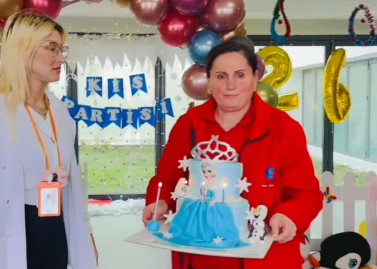 Yalova Eğitim ve Araştırma Hastanesi’nde Şefkatin ve Dayanışmanın En Güzel Hali 4 Yalova Eğitim ve Araştırma Hastanesi’nde Şefkatin ve Dayanışmanın En Güzel Hali