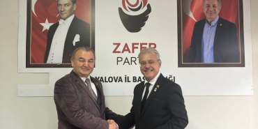 Zafer Partisi Yalova Teşkilatına Rekor Katılım: Siyasi Duayenler Aynı Çatıda Buluştu