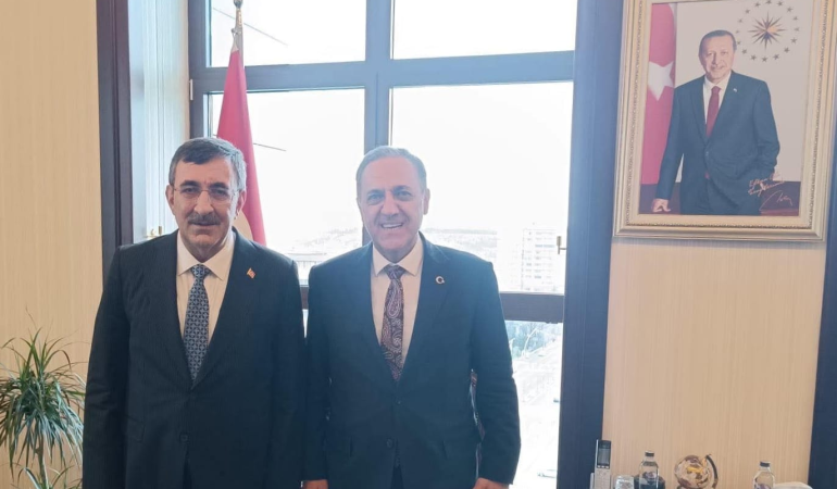 Bingöl Valisi Dr. Ahmet Hamdi Usta’dan Cumhurbaşkanı Yardımcısı Cevdet Yılmaz’a Veda Ziyareti