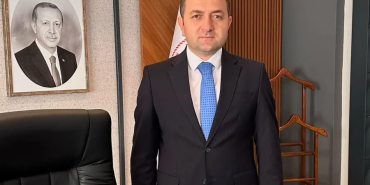 Yalova İl Tarım ve Orman Müdürü Mustafa İlmeç’e Vali Hülya Kaya’dan Başarı Belgesi