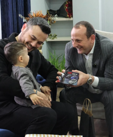 ÇİFTLİKKÖY’DE 2026’NIN İLK BEBEK SETLERİ BAŞKAN YELE’DEN