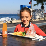 ÇİFTLİKKÖY BELEDİYESİ’NDEN ÖĞRENCİLERE YARIYIL TATİLİ HEDİYESİ