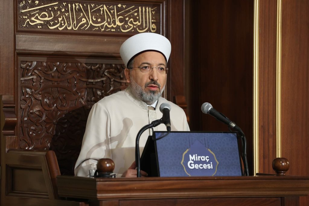 Miraç Gecesi tüm yurtta dualarla idrak edildi