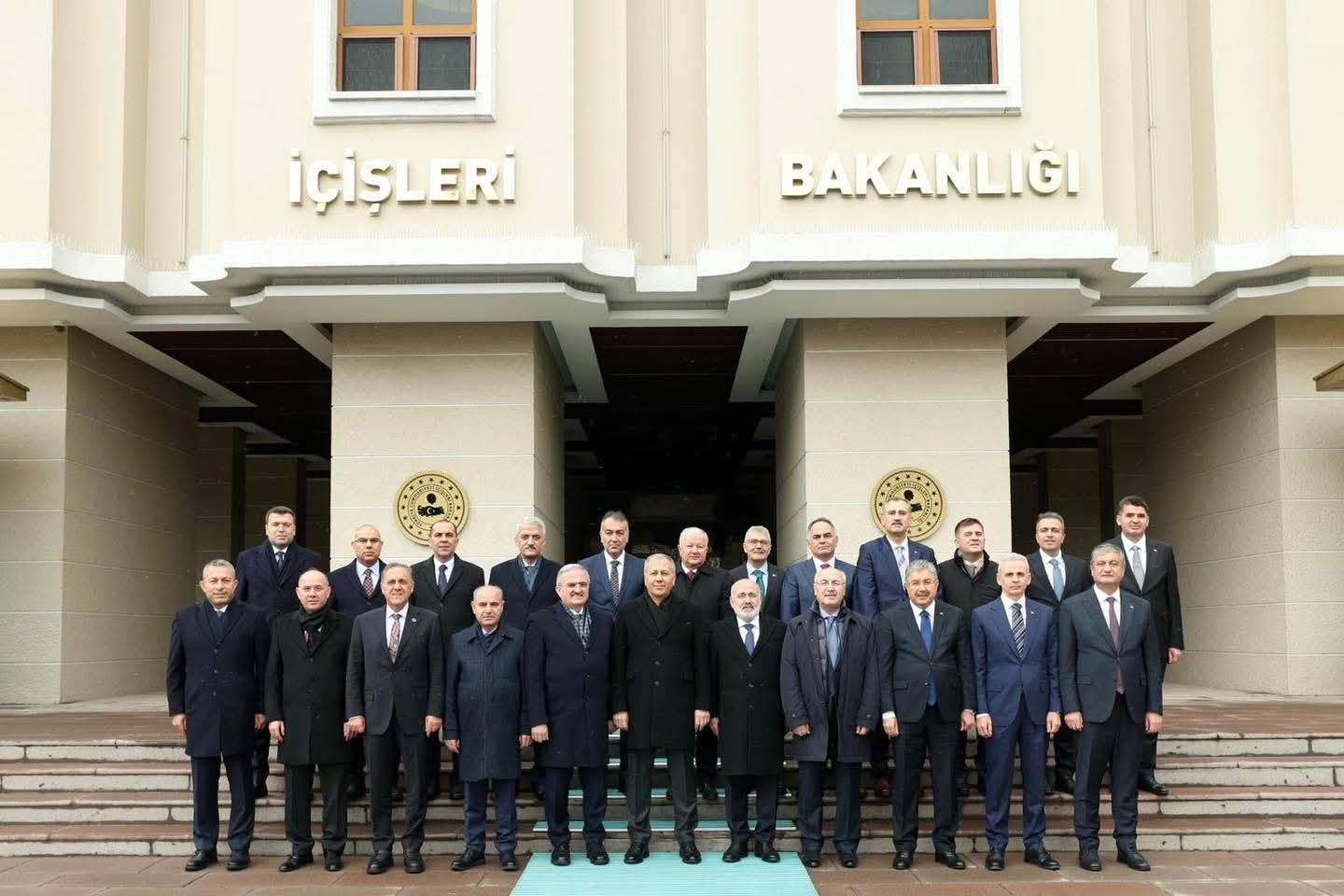 YENİ ATANAN VALİLER ANKARA’DA TOPLANDI: DR. AHMET HAMDİ USTA’DAN YALOVA MESAJI