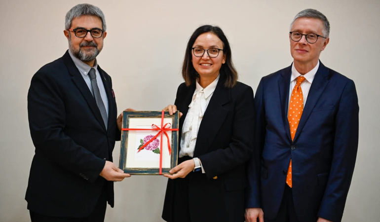 Yalova İl Sağlık Müdürü Kaşıkcı’dan Vali Dr. Hülya Kaya’ya Anlamlı Veda