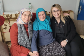 Altınova’da Gönüllere Dokunan Vefa Ziyaretleri: Başkan Yasemin Fazlaca’dan Büyüklerimize Anlamlı Buluşmalar