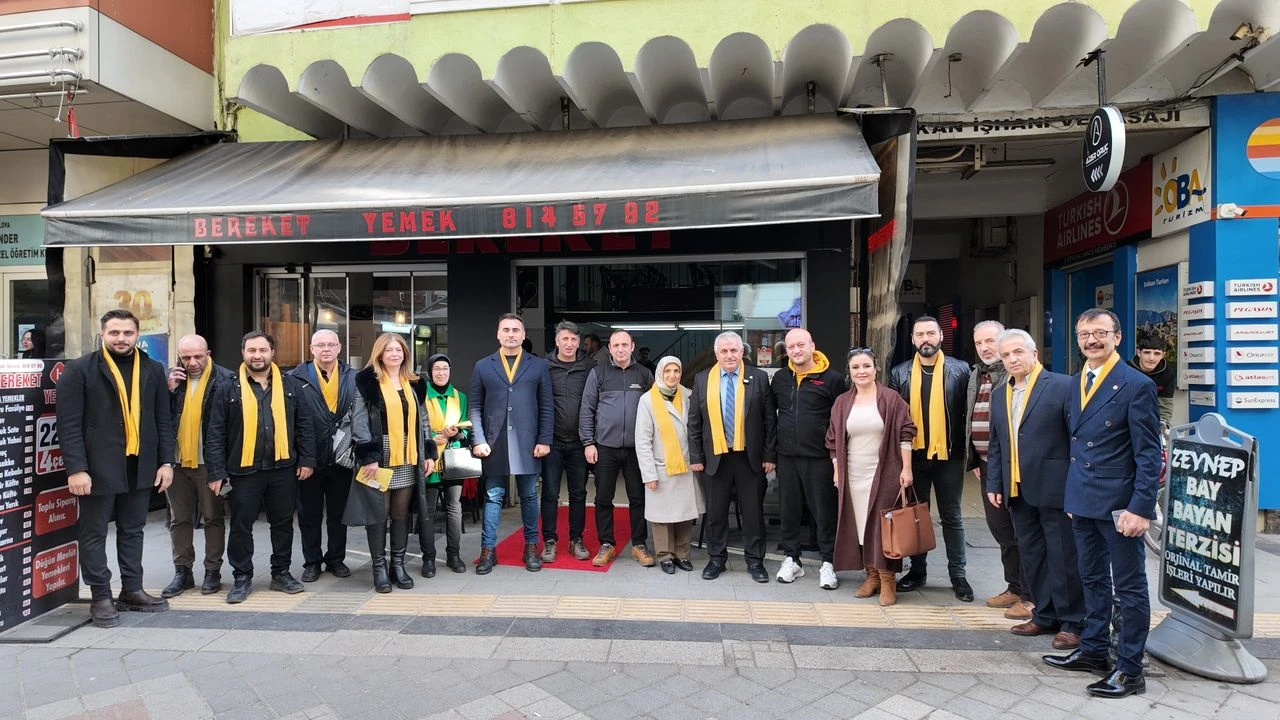 İbrahim Bayzan: “Esnafımızı Dinledik, Sorunlarını Biliyoruz, Çözüm İçin Geliyoruz”