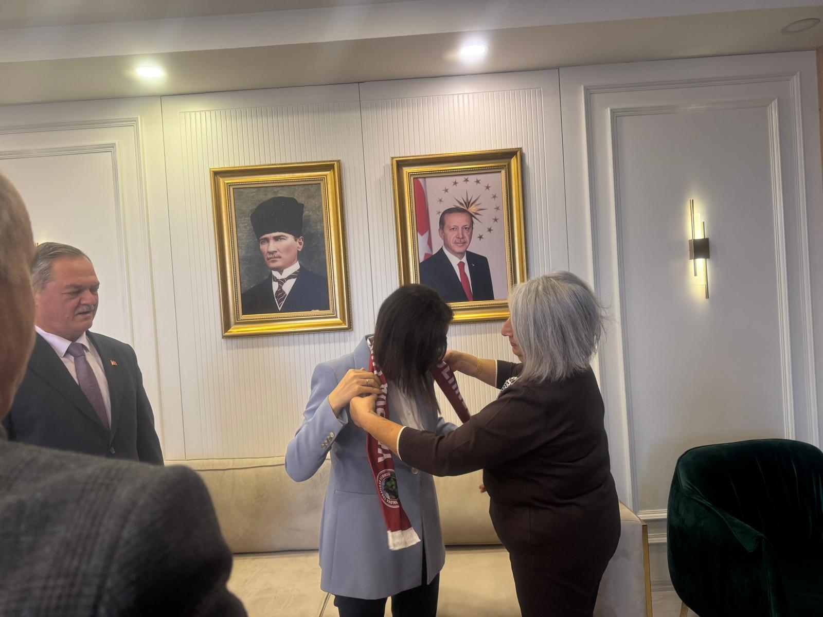 Yalova Tokatlılar Derneği’nden Vali Dr. Hülya Kaya’ya Veda ve Teşekkür Mesajı