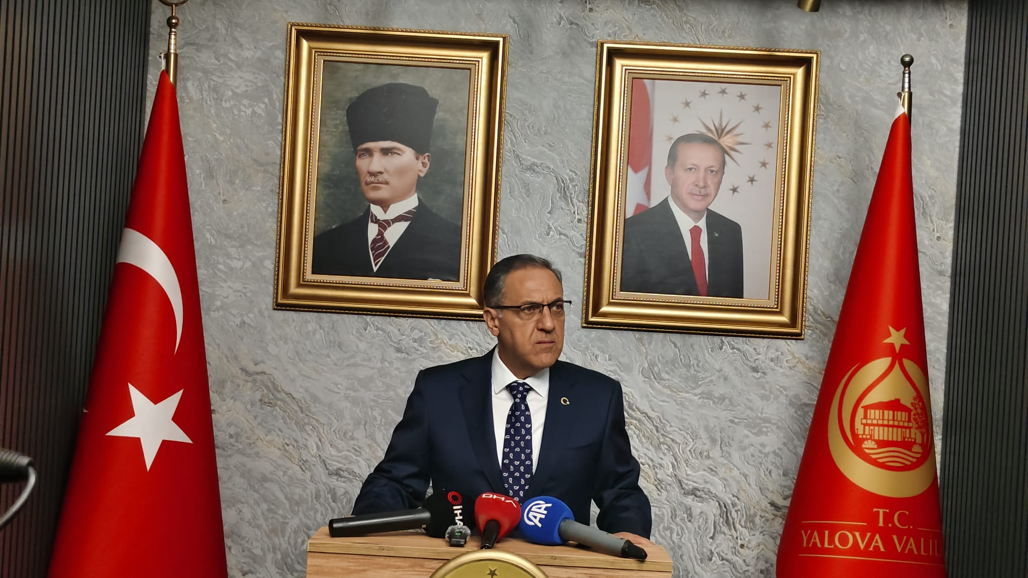 Yalova Valisi Dr. Ahmet Hamdi Usta Görev Anlayışını Açıkladı: “Bu Bir Yükselme Değil, Yüklenme Görevidir”