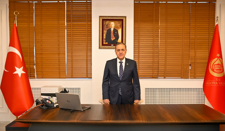 Yalova Valisi Dr. Ahmet Hamdi Usta Göreve Başladı: “Yalova İçin Birlikte Çalışacağız”
