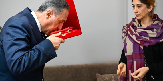 Yalova Valisi Dr. Ahmet Hamdi Usta’dan Şehit Aileleri, Gaziler ve Huzurevine Anlamlı Ziyaretler