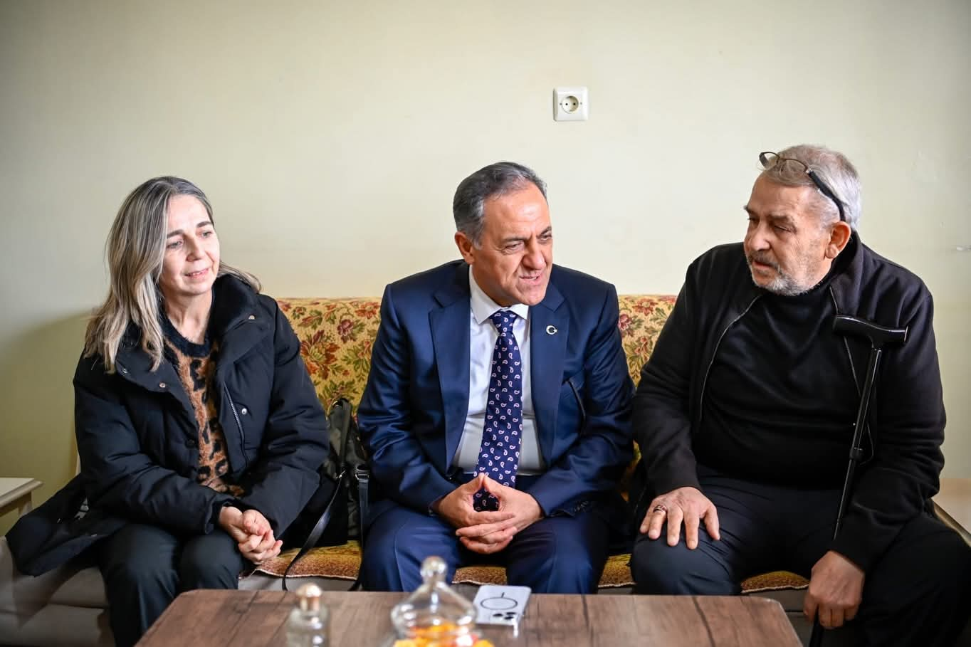 Yalova Valisi Dr. Ahmet Hamdi Usta’dan Şehit Aileleri, Gaziler ve Huzurevine Anlamlı Ziyaretler