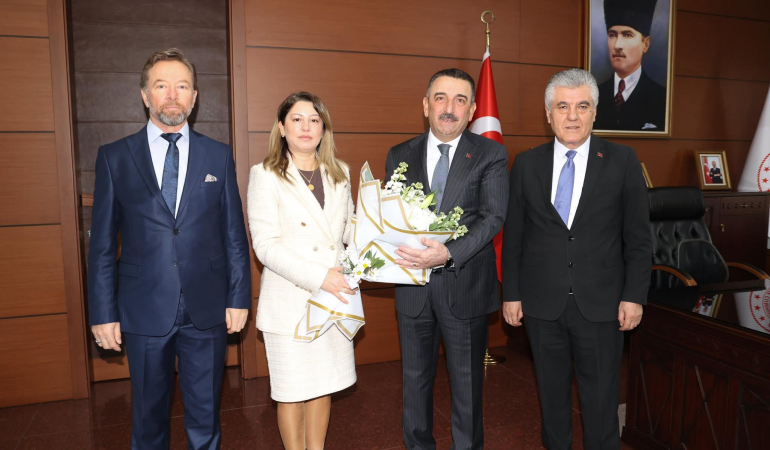 ZONGULDAK’TA PTT’DE YENİ ATAMALAR: VALİ HACIBEKTAŞOĞLU’NDAN HAYIRLI OLSUN KABULÜ