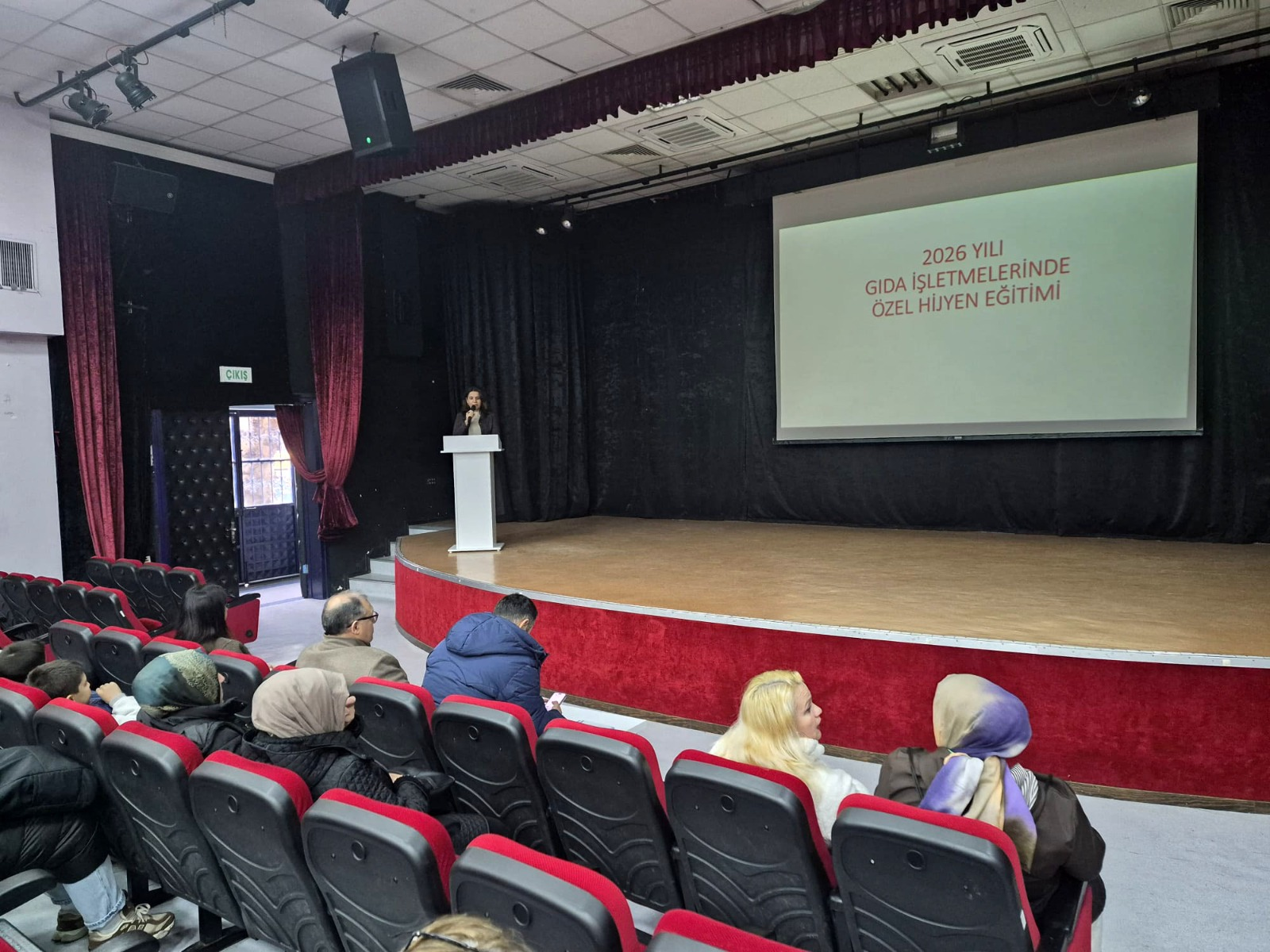 Yalova’da Okul Gıda İşletmelerine Yönelik Hijyen Eğitimi Düzenlendi 5 Yalova’da Okul Gıda İşletmelerine Yönelik Hijyen Eğitimi Düzenlendi