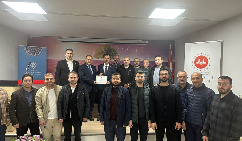 Yalova İl Müftülüğü’nden Aile Yapısını Güçlendiren “Baba Okulu” Seminerleri