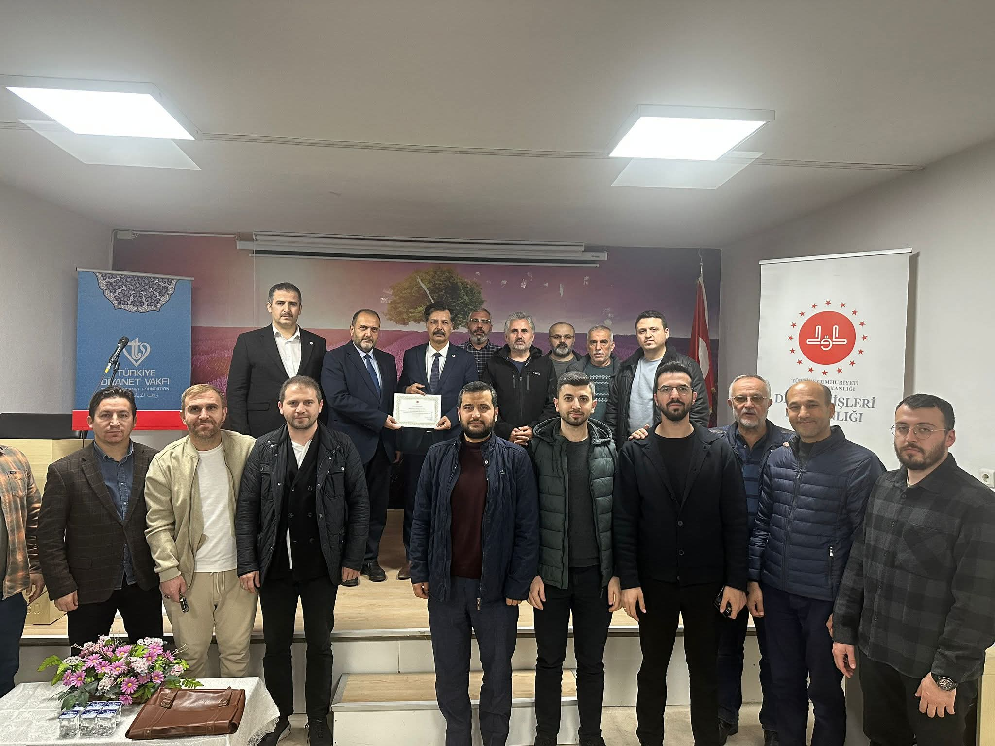 Yalova İl Müftülüğü’nden Aile Yapısını Güçlendiren “Baba Okulu” Seminerleri