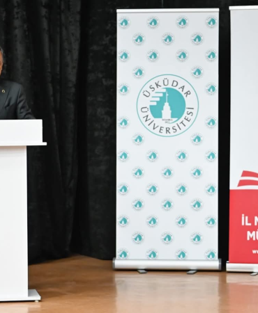 Vali Dr. Ahmet Hamdi Usta, “Yalova Eğitim Okumaları” Programında Okul Müdürleriyle Buluştu