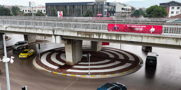 ÖZDİLEK KAVŞAĞI’NA KURAKÇIL PEYZAJ DOKUNUŞU