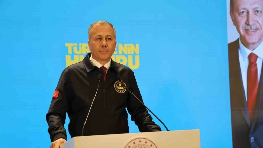 İçişleri Bakanı Yerlikaya’dan Yalova Emniyeti İçin Devir Teslim Mesajı