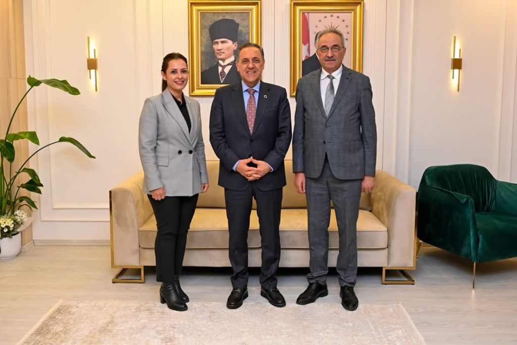 Atatürk Bahçe Kültürleri Merkez Araştırma Enstitüsü’nden Vali Usta’ya Hayırlı Olsun Ziyareti