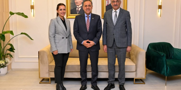 Atatürk Bahçe Kültürleri Merkez Araştırma Enstitüsü’nden Vali Usta’ya Hayırlı Olsun Ziyareti