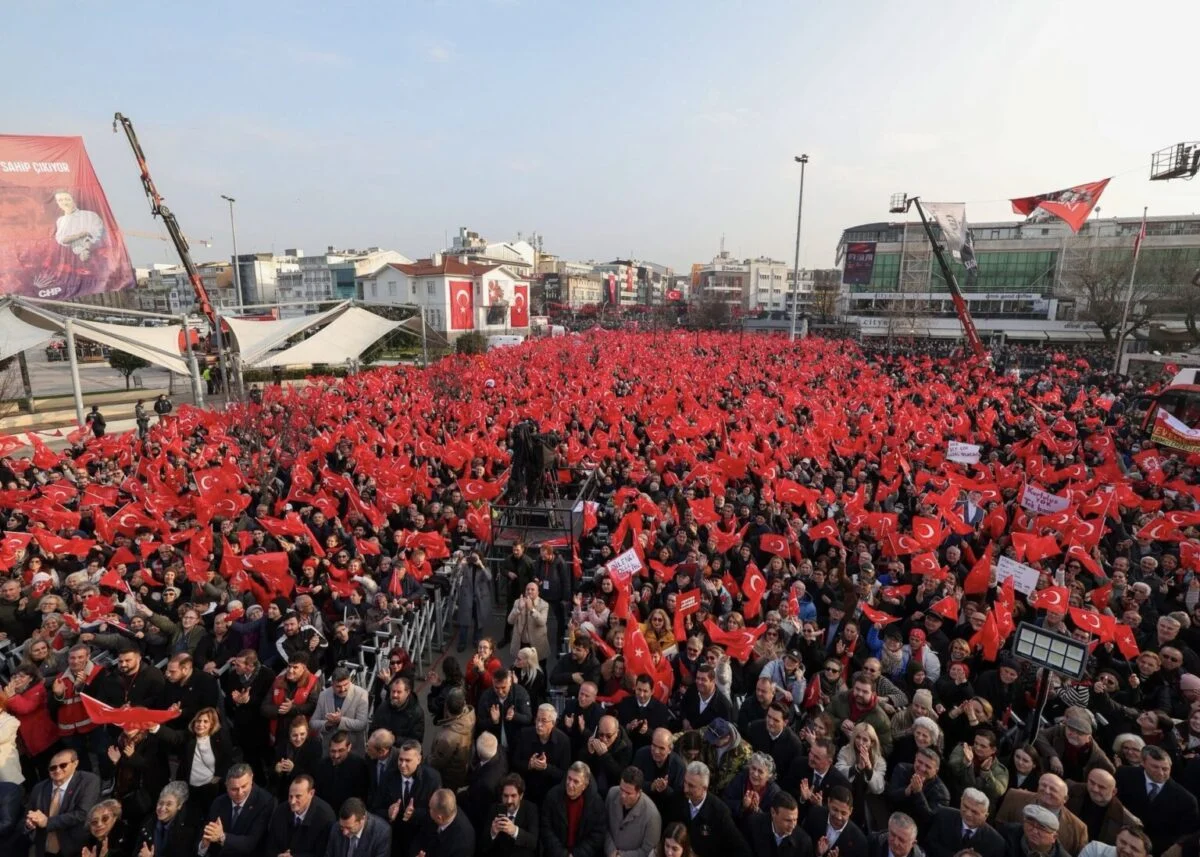 Özgür Özel Yalova’dan Seslendi: “Erken Seçim İçin Hodri Meydan”