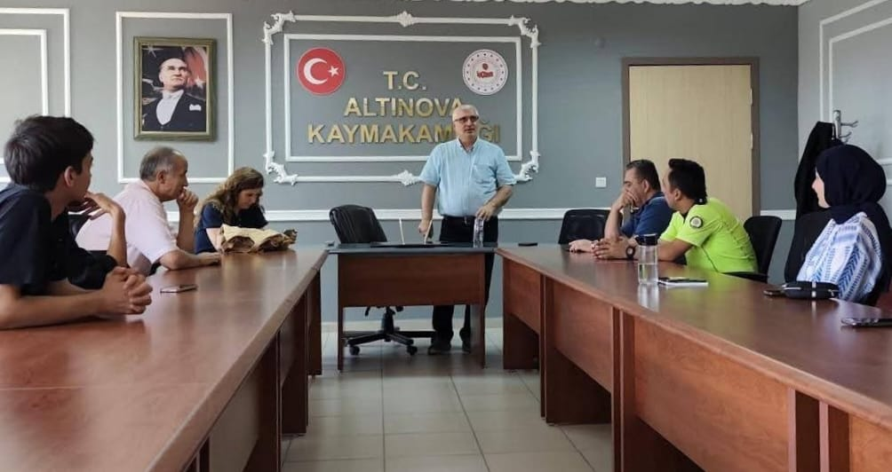 Yalova’da Tütünle Mücadelede Güçlü Adım: 381 Kamu Çalışanına Eğitim, Yerinde Danışmanlık Hizmeti