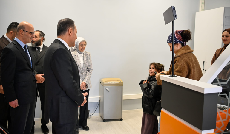Yalova Valisi Dr. Ahmet Hamdi Usta, Valilik Hizmet Birimlerinde İncelemelerde Bulundu 6 Yalova Valisi Dr. Ahmet Hamdi Usta, Valilik Hizmet Birimlerinde İncelemelerde Bulundu