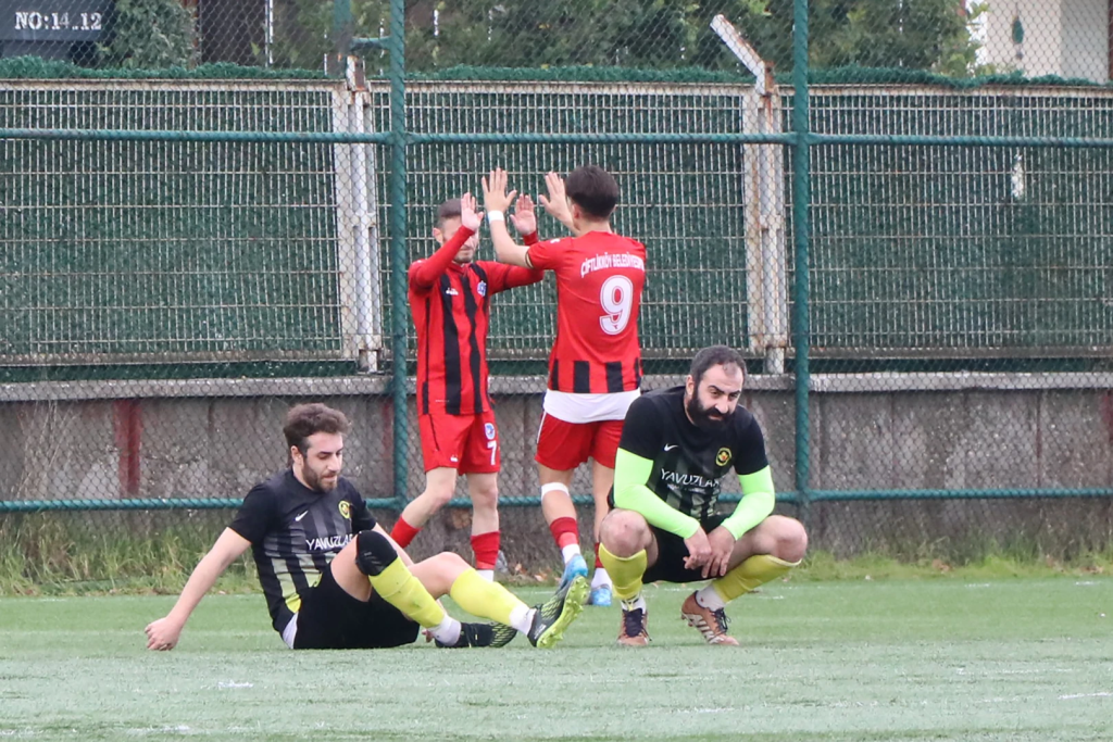 ÇİFTLİKKÖY’DEN SÜPER FIRTINA (4-0)