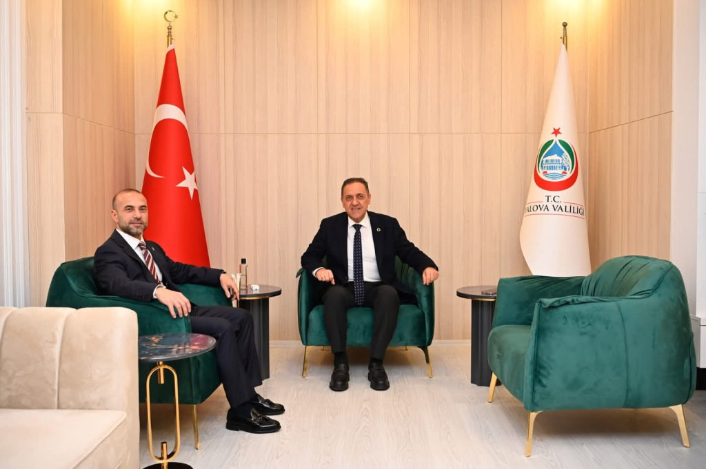 AK Parti İl Başkanı Umut Güçlü’den Yalova Valisi Dr. Ahmet Hamdi Usta’ya Hayırlı Olsun Ziyareti