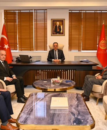 Yalova’daki Kurum Müdürlerinden Vali Usta’ya Hayırlı Olsun Ziyareti
