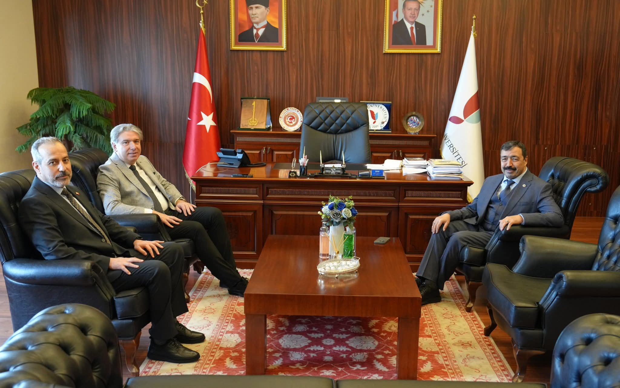 İzmir Kâtip Çelebi Üniversitesi Rektörü Prof. Dr. Saffet Köse’den Yalova Üniversitesi’ne Ziyaret