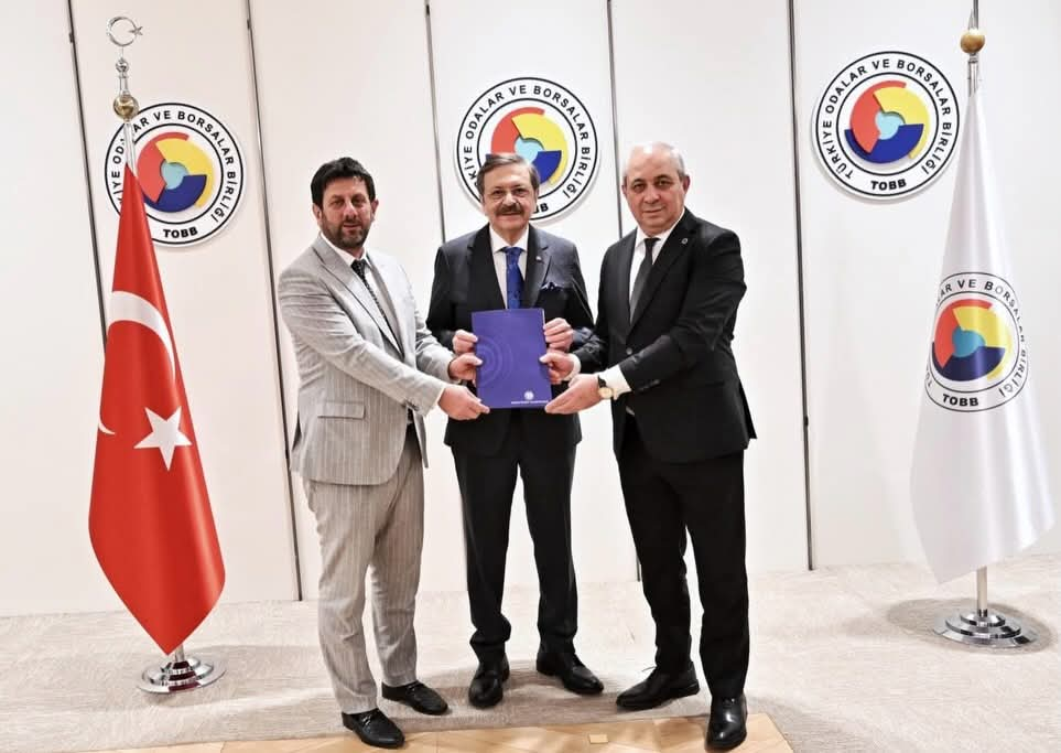 Yalova TSO’dan TOBB’a Stratejik Ziyaret: Kadın Girişimciler ve Bölgesel Kalkınma Masaya Yatırıldı 4 Yalova TSO’dan TOBB’a Stratejik Ziyaret: Kadın Girişimciler ve Bölgesel Kalkınma Masaya Yatırıldı
