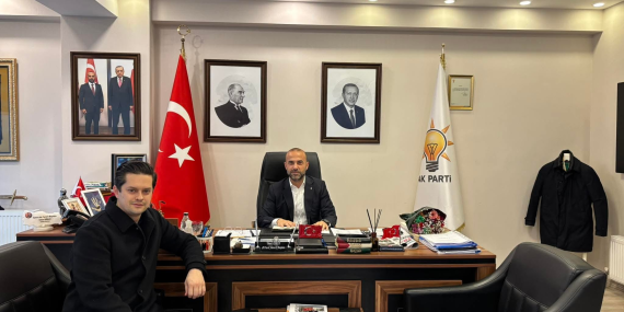AK Parti Yalova İl Başkanlığı’nda Kentsel Dönüşüm ve Afet Riskleri Masaya Yatırıldı