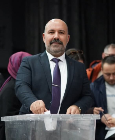 Anahtar Parti Yalova Merkez İlçe 1. Olağan Kongresi Yoğun Katılımla Gerçekleşti