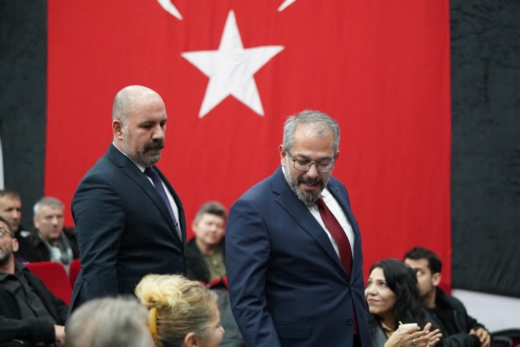 Anahtar Parti Yalova Merkez İlçe 1. Olağan Kongresi Yoğun Katılımla Gerçekleşti