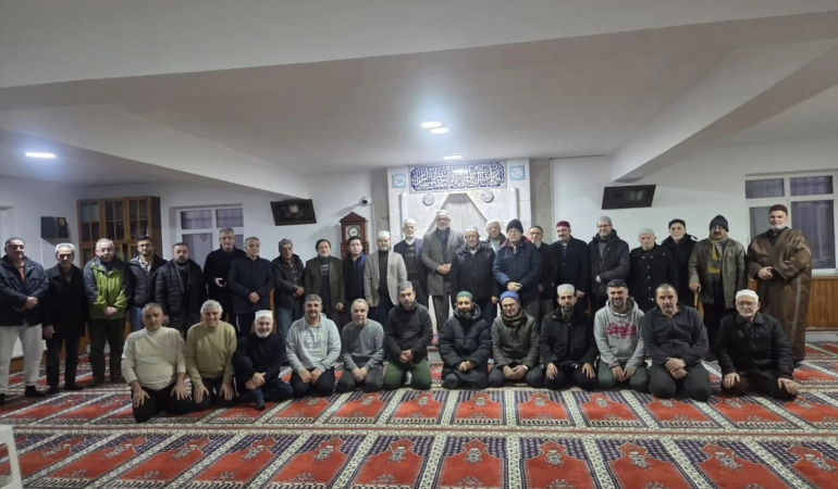 Sabah Namazı Buluşmaları Yalova’da Manevi İklimi Güçlendiriyor 1 Sabah Namazı Buluşmaları Yalova’da Manevi İklimi Güçlendiriyor