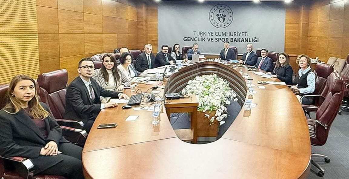 Federasyonun 2026 Bütçesi Gençlik ve Spor Bakanlığı’nda Masaya Yatırıldı 4 Federasyonun 2026 Bütçesi Gençlik ve Spor Bakanlığı’nda Masaya Yatırıldı