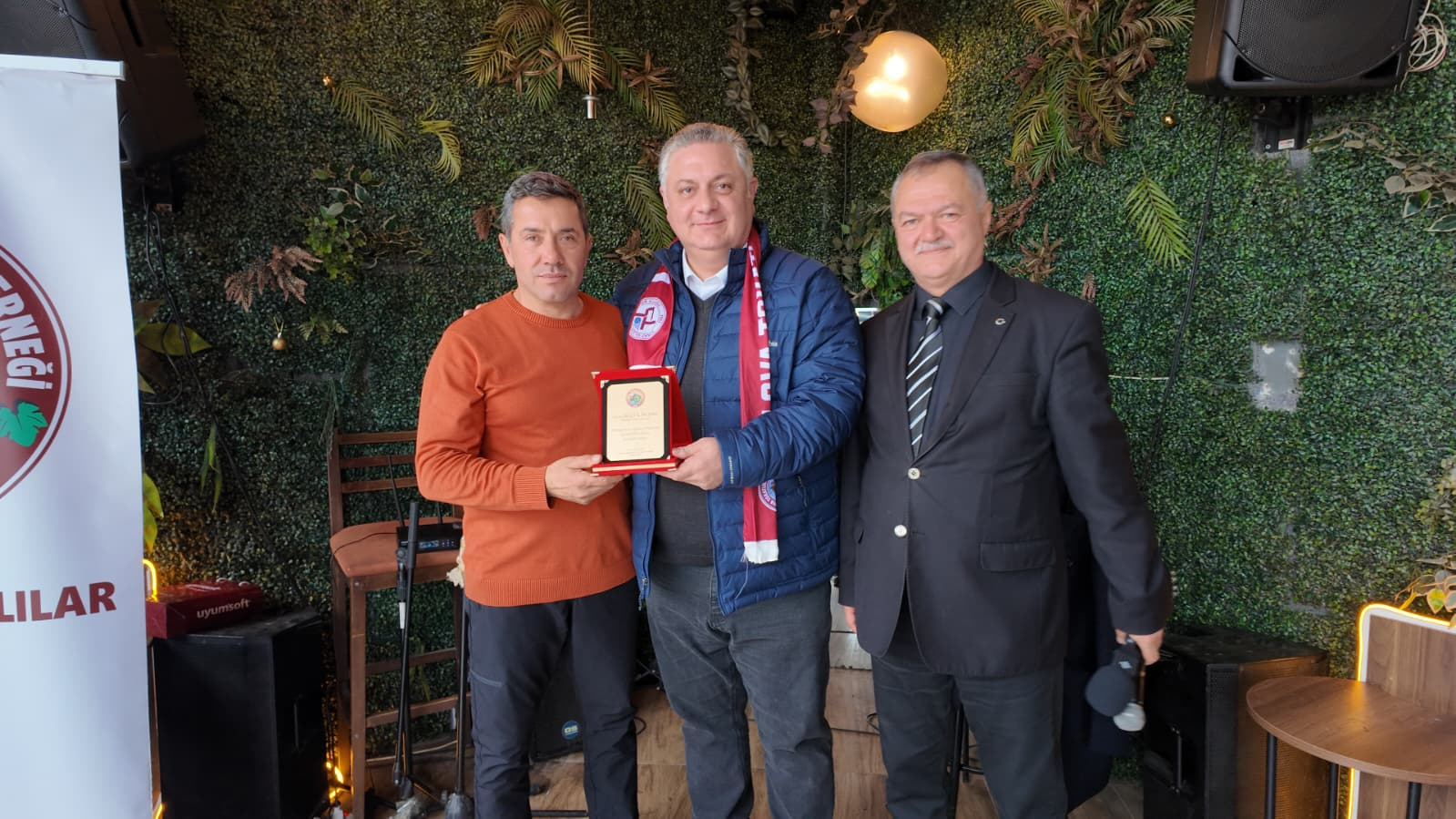 Yalova Tokatlılar Derneği’nden “Vakıflar ve Hizmetleri” Temalı Geleneksel Kahvaltı